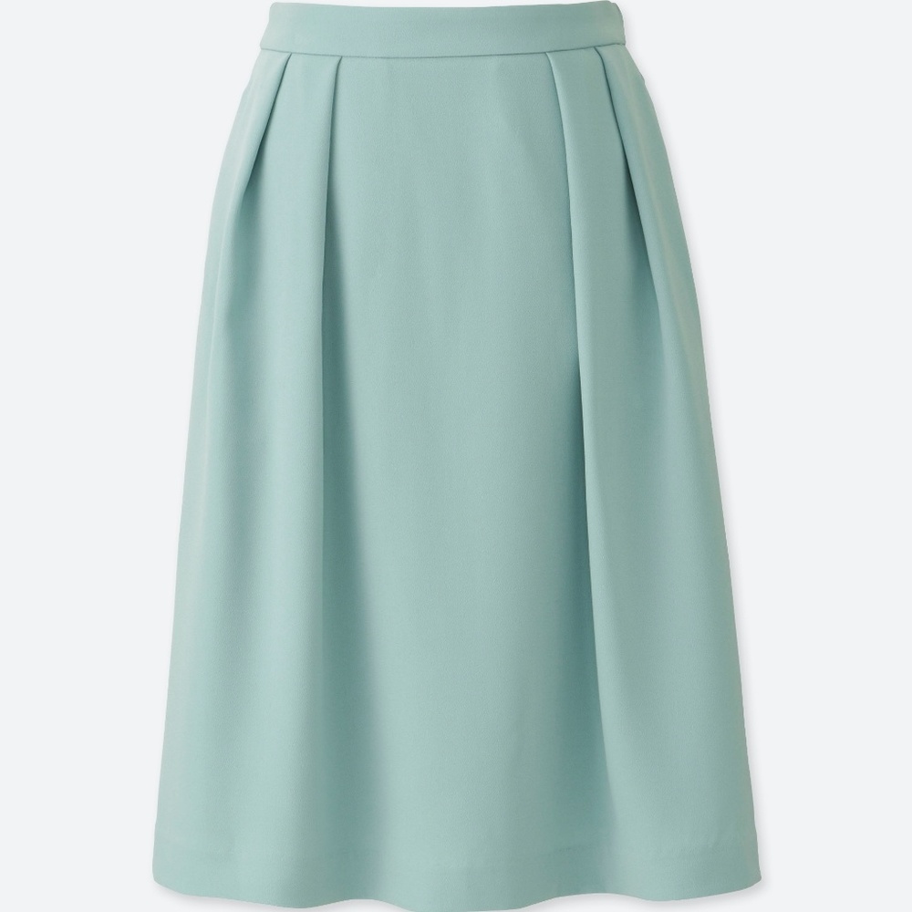UNIQLO high waist mint crepe tucked office skirt